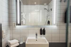 thumbnail: Bathroom