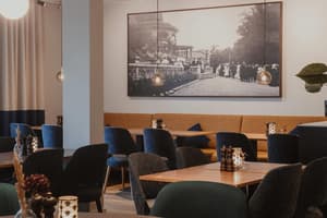 thumbnail: Dining