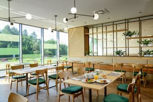 thumbnail: Restaurant