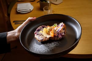 thumbnail: Restaurant
