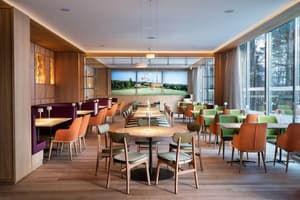 thumbnail: Restaurant