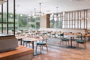 thumbnail: Restaurant