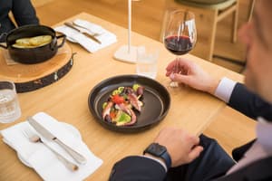 thumbnail: Restaurant