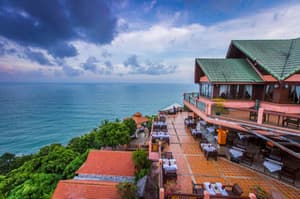 thumbnail: Bar (on property)