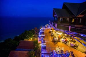 thumbnail: Restaurant