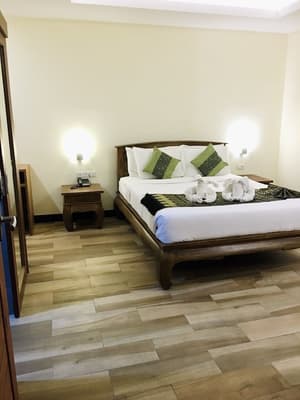 thumbnail: Room