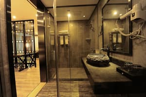 thumbnail: Bathroom