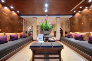 thumbnail: Spa reception