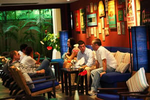 thumbnail: Poolside bar