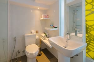 thumbnail: Bathroom