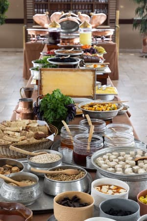 thumbnail: Breakfast buffet