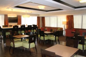 thumbnail: Restaurant