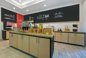 thumbnail: Breakfast area