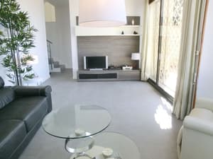thumbnail: Living room