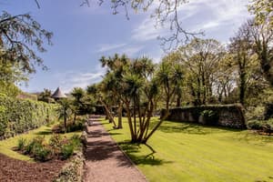 thumbnail: Garden