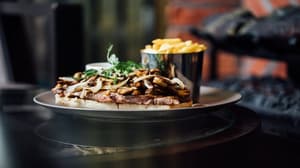 thumbnail: Restaurant