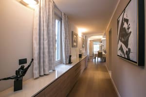 thumbnail: Interior