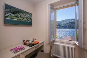 thumbnail: Interior