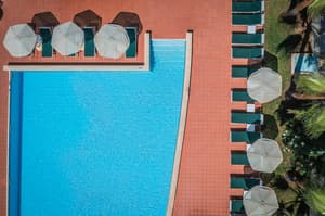 thumbnail: Outdoor pool