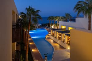 thumbnail: Outdoor pool