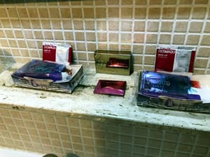thumbnail: Bathroom amenities