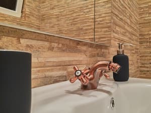 thumbnail: Bathroom sink