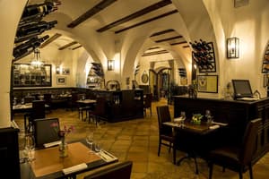 thumbnail: Restaurant