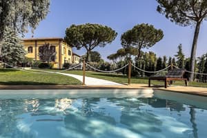 thumbnail: Outdoor pool
