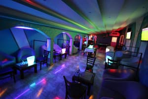 thumbnail: Restaurant