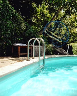 thumbnail: Rooftop pool