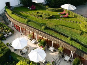 thumbnail: Sundeck