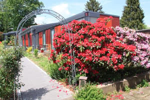 thumbnail: Exterior