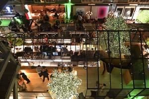 thumbnail: Bar (on property)