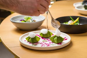 thumbnail: Restaurant