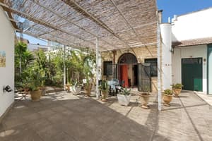 thumbnail: Terrace/patio
