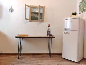 thumbnail: Bar (on property)