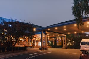 thumbnail: Exterior