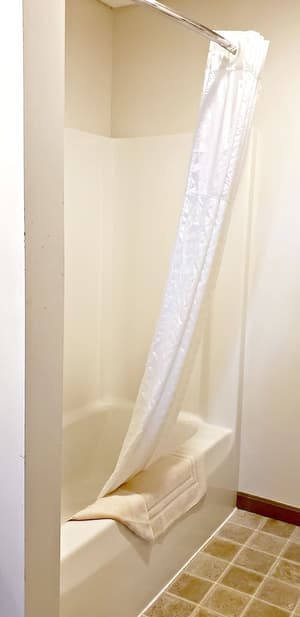 thumbnail: Bathroom shower
