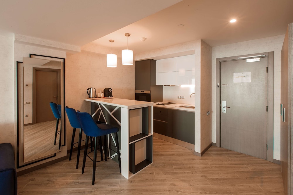 Private kitchenette