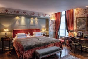 thumbnail: Room