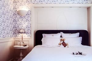 thumbnail: Room
