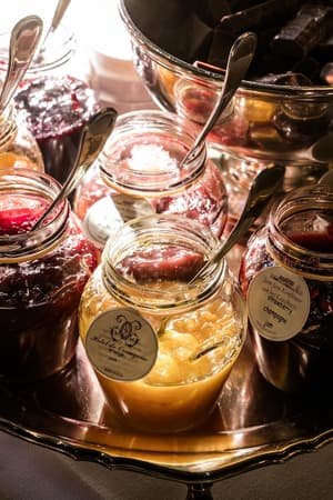 thumbnail: Breakfast buffet