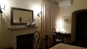 thumbnail: Room amenity