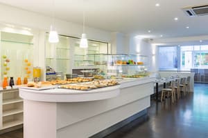 thumbnail: Breakfast area