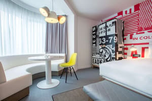 thumbnail: Room amenity