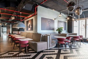 thumbnail: Restaurant