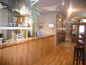 thumbnail: Bar (on property)