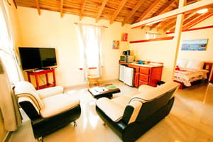 thumbnail: In-room dining