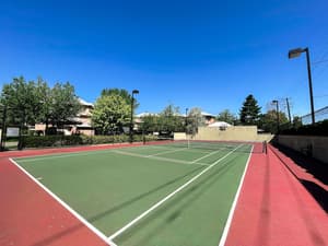 thumbnail: Tennis court