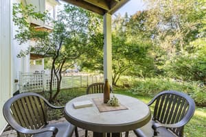 thumbnail: Terrace/patio